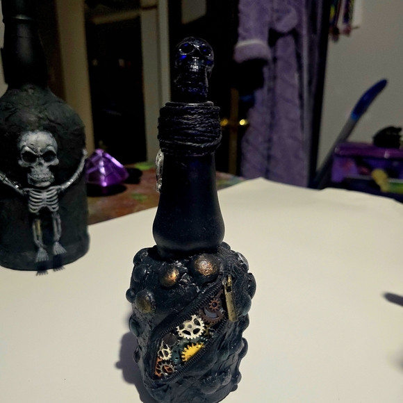 Black Decorative Bottle Set - Picture 7 of 13